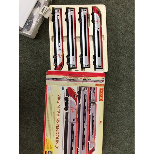 283 - A quantity of railwayana, including Hornby Eurostar, in original box, Virgin Trains Pendolin, etc