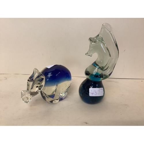 437 - Medina glass paperweight in the form of a seahorse (etched mark to base) and another glass hippo, no... 