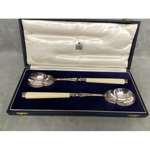 67 - Boxed set of Sterling silver and ivory handled salad servers, by Harrison Brothers and Howson 1906 (... 