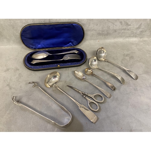 76 - Collection of sterling silver items to include 3 toddy ladles, and a boxed Christening set, and othe... 