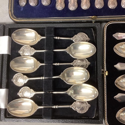 96 - Three boxed sets of sterling silver cutlery to include a set of 6 tea spoons by Walker & Hall with c... 