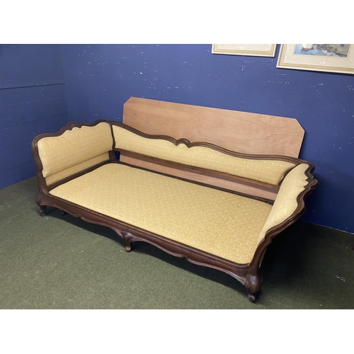 454 - An Edwardian Show-frame day bed, upholstered in gold colour fabric, with a modern bespoke - made fit... 