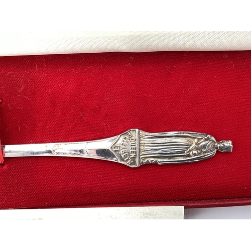 125 - Queen Elizabeth II Silver Jubilee boxed Sterling silver letter opening by Cooper Brothers of Sheffie... 