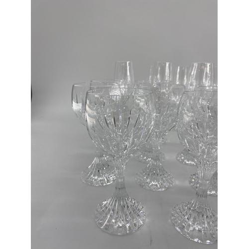 164 - Baccarat glass, a quantity of good C20th glassware to include 11 Champagne flutes, 13 Red wine glass... 