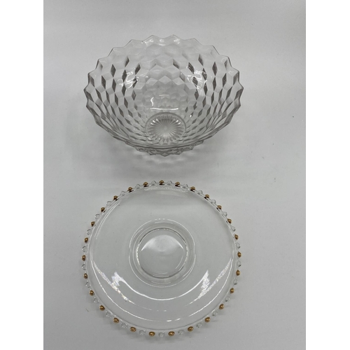 170 - Collection o f C20th pressed glass items to include large decorative table bowls, gilded serving dis... 