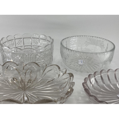 171 - collection of pressed glass hobnail style items to include bowls plates etc