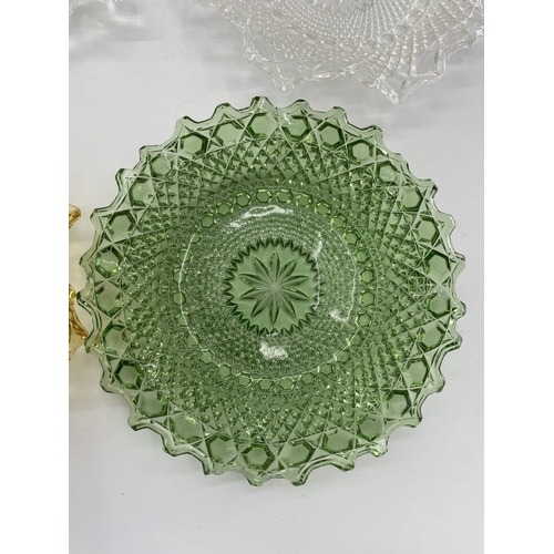 171 - collection of pressed glass hobnail style items to include bowls plates etc