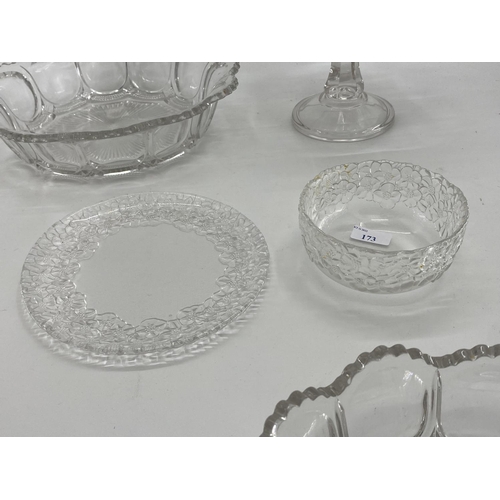 173 - Pressed glass table set to include circular tazza and two bowls, and a Thomas frosted bowl and plate... 