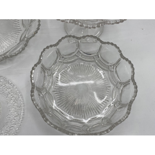 173 - Pressed glass table set to include circular tazza and two bowls, and a Thomas frosted bowl and plate... 