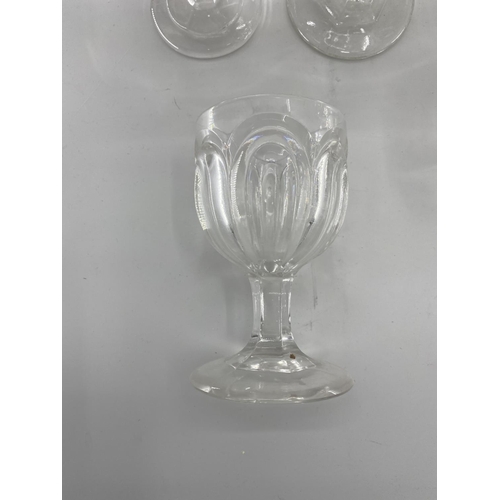 209 - Collection of good crystal glassware a similar set of  14 white wine glasses, 7 red wine, 7 similar ... 