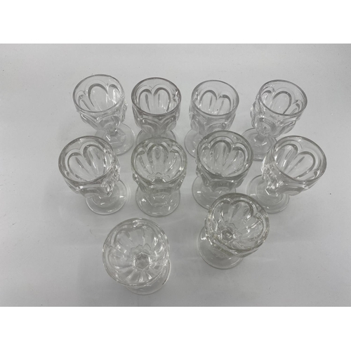 209 - Collection of good crystal glassware a similar set of  14 white wine glasses, 7 red wine, 7 similar ... 