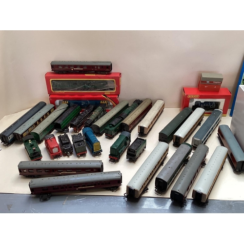 284 - Collection of Mid century Hornby, see photos for details