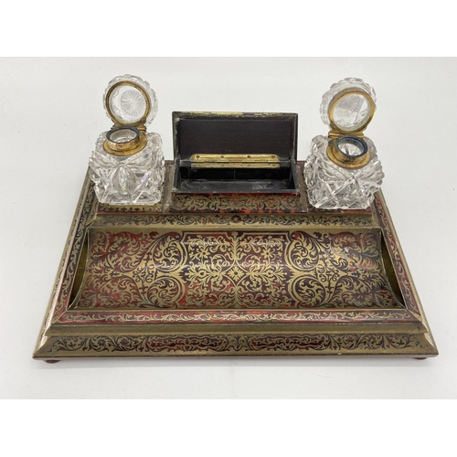 297 - A good C19th Boulle work desk tidy with glass inkwells  (some chips to glass and wear)