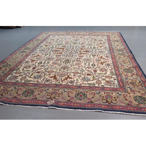 628 - Fine Tabriz carpet, signed by Master Weaver Javan - Persia�Circa. 1930sSize. 3.20 x 2.28 metres - 10... 