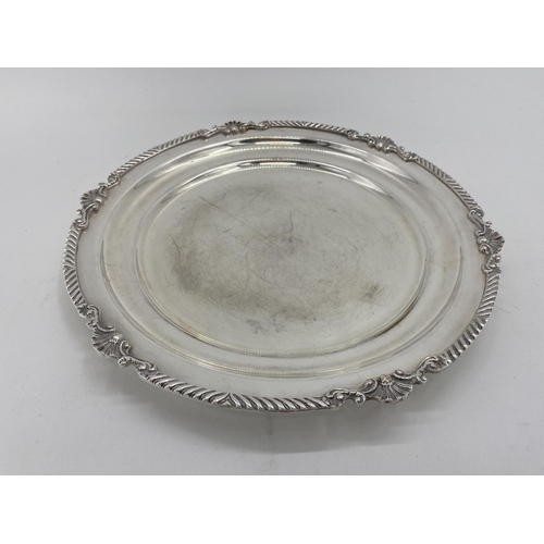 75 - A collection of silver plated items to include five circular trays, largest 46cm (6)