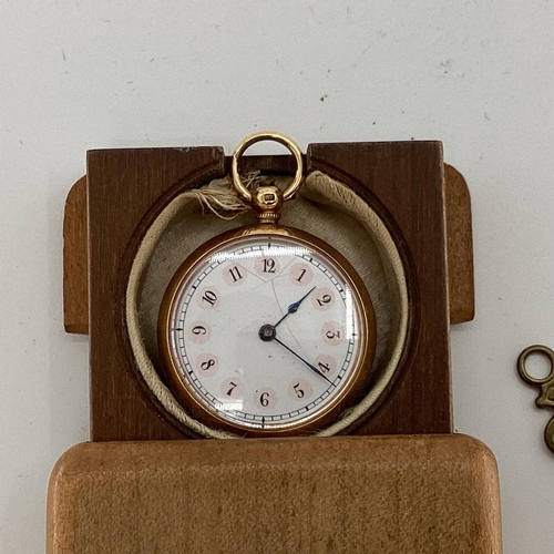 40 - An 18ct gold ladies pocket watch