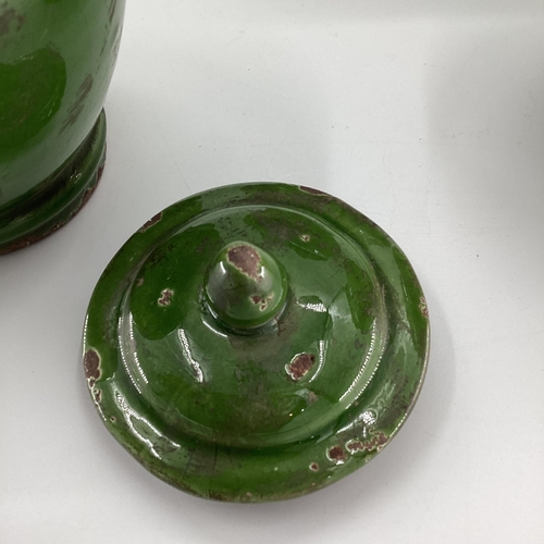 109 - Set of 4 decorative modern green ginger jars and covers, approx height of tallest 33cm; no sign of d... 