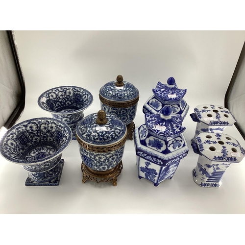 113 - Quantity of Decorative Modern Blue and White China: a pair of Chinese style glower vases with circul... 