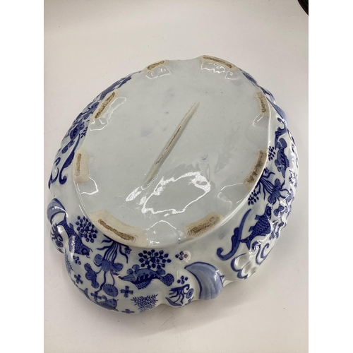 117 - Decorative Modern Blue and White China: a  Moyses Stevens large open bowl, and a similar one; diamet... 