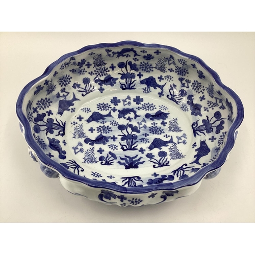 117 - Decorative Modern Blue and White China: a  Moyses Stevens large open bowl, and a similar one; diamet... 