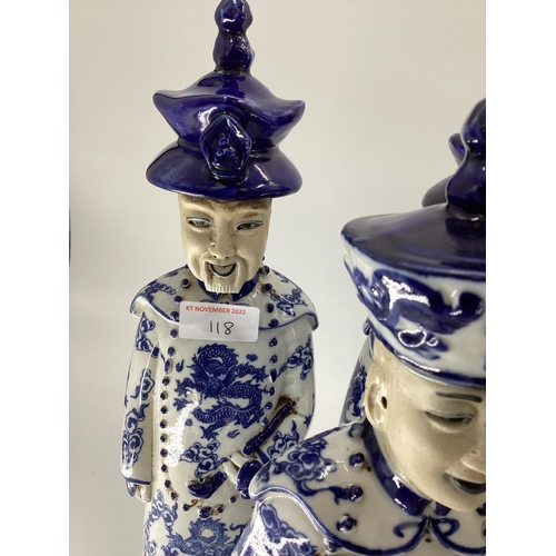 118 - Decorative Modern Blue and White China: 3 figures of Oriental men (damage to one chin), and a quanti... 