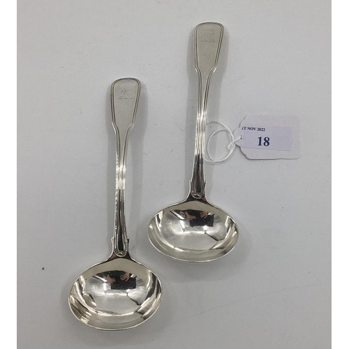 18 - A pair of sterling silver sauce ladles by Eley Fearn and Chawner, London 1810, 131g