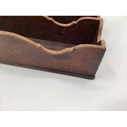 186 - Georgian mahogany cutlery tray with brass carrying handle