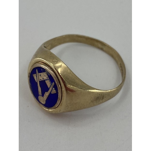 2 - A 9ct gold masonic signet ring with flip top panel revealing blue enamel compass and set square 3.8g... 