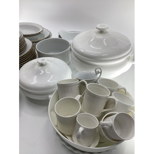 279 - A quantity of white china to include Richard Ginon Italy, 