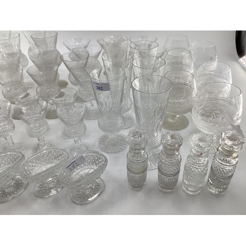 282 - A quantity of glasswares to include wine glasses, of various sizes, and bowls etc