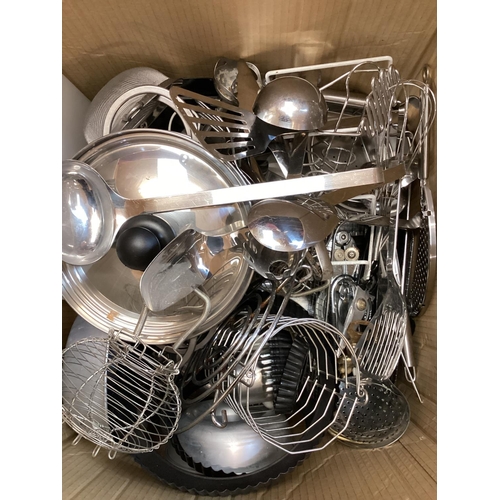 290 - quantity of kitchenalia etc