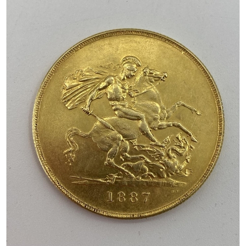 56 - An 1887 £5 gold coin 40.19g