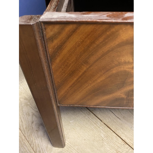 621 - A George III figured mahogany tray top commode, 64w x 85cmH  and a modern low tray top table on stan... 