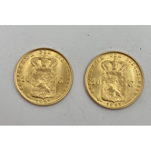 70 - Two 10 gilder Dutch gold coins, each 1897, Koningin Wilhelmina, 13.4g