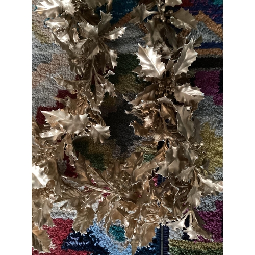 738 - CHRISTMAS: quantity of small Garlands,  3 x decorated with mistletoe, pine cones, white stars 150cmL... 