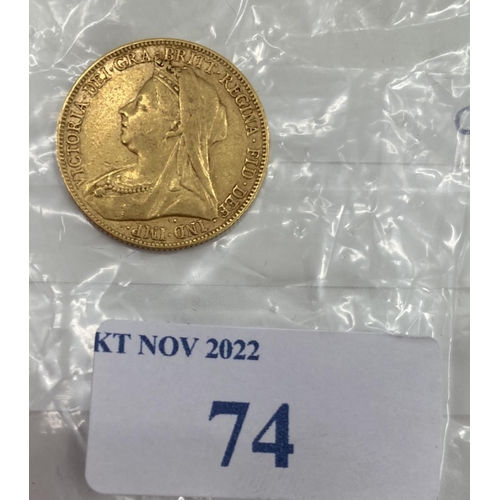 74 - A Victorian gold sovereign 1898, 7.95g