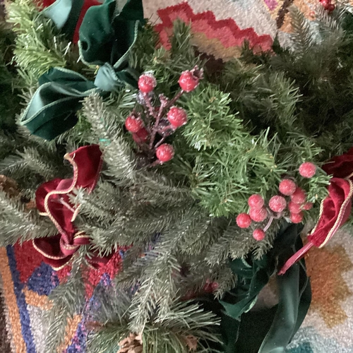 740 - CHRISTMAS: Indoor Faux Christmas wreath