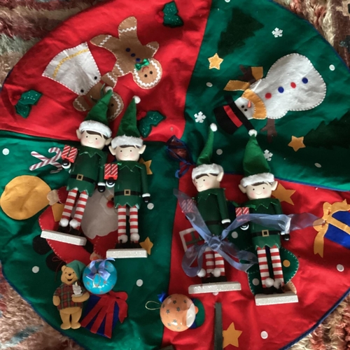 742 - CHRISTMAS: Qty of Christmas decorations, including Christmas tree decorations, tree skirt, 4 wooden ... 