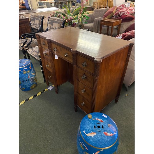 678 - Regency style mahogany kneehole dressing table/desk, one long drawer over 3 short drawers to each pe... 