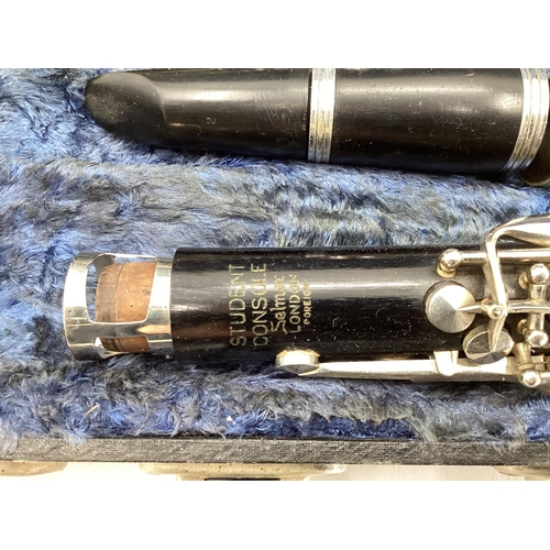 105 - A cased clarinet, as found, see images for detail