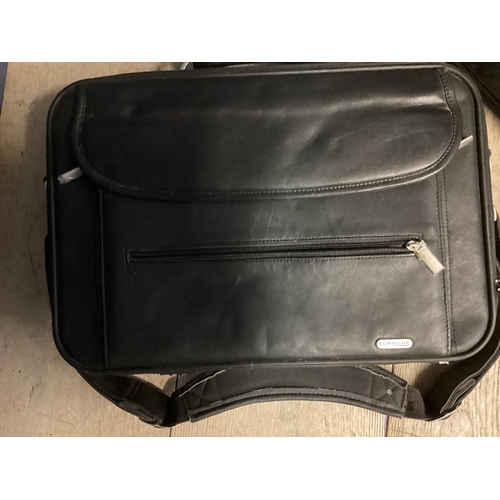 116 - Various laptop bags and leather handbags, all as found, in used condition