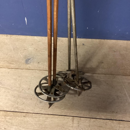 122 - Two pairs of vintage ski poles, larger by Rennmodel 140cm