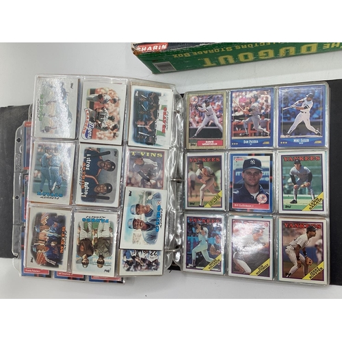 129 - Large collection of C20th American Baseball cards, and a boxed dug out collectors card storage box