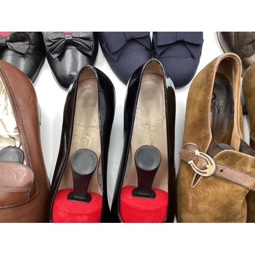 130 - Collection of good quality ladies shoes, to include Italian designs Rosetti, Ferragamo, Modinzi, see... 