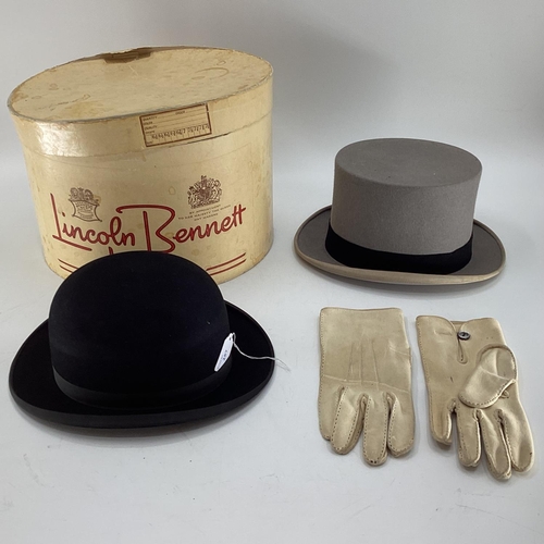 257 - Vintage lot, Lincoln Bennett Bowler 7 1/4 and a Lincoln Bennett London hat box and a worn 71/4 grey ... 