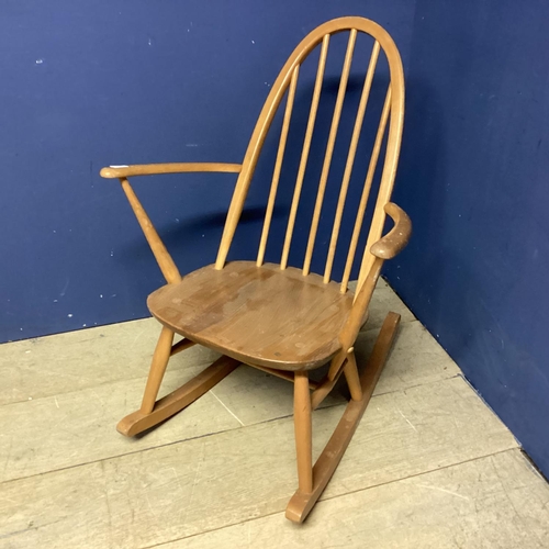 474 - Mid century rocking chair, possibly Ercol 84cm H