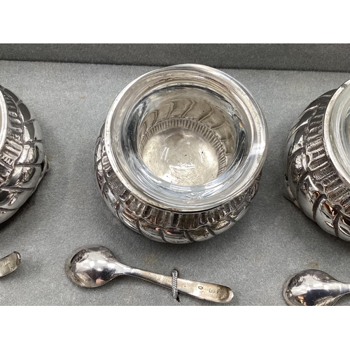 49 - A large collection of Continental 800 marked white metal items to include bowls and plates