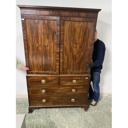 537 - A Victorian mahogany linen press, 200cmH x 54cmD x 129cmW