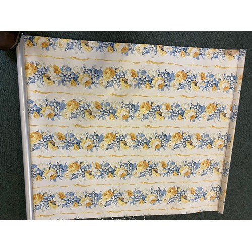 317 - Colefax and Fowler Corona, Lymington Chintz/Blue/Yellow Roses - Curtains, and some tie backs ; first... 