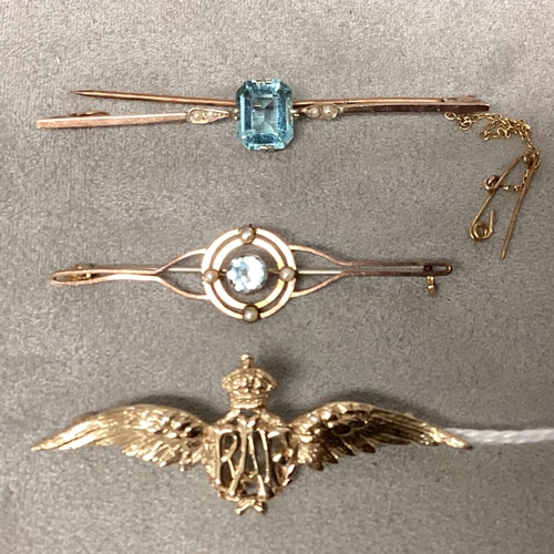 5 - Three 9ct gold lapel brooches and an RAF Sweetheart example, with two aquamarine set bar brooches, 1... 